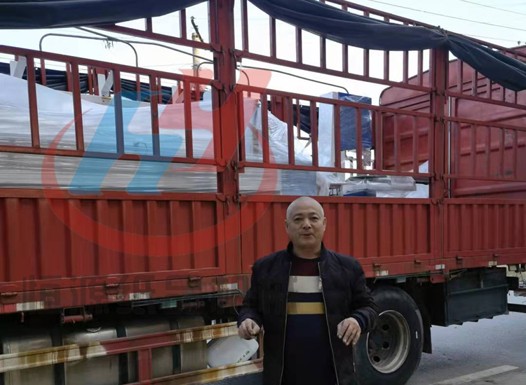 貴州畢節客戶胡經理4.jpg 貴州畢節客戶胡經理4.jpg